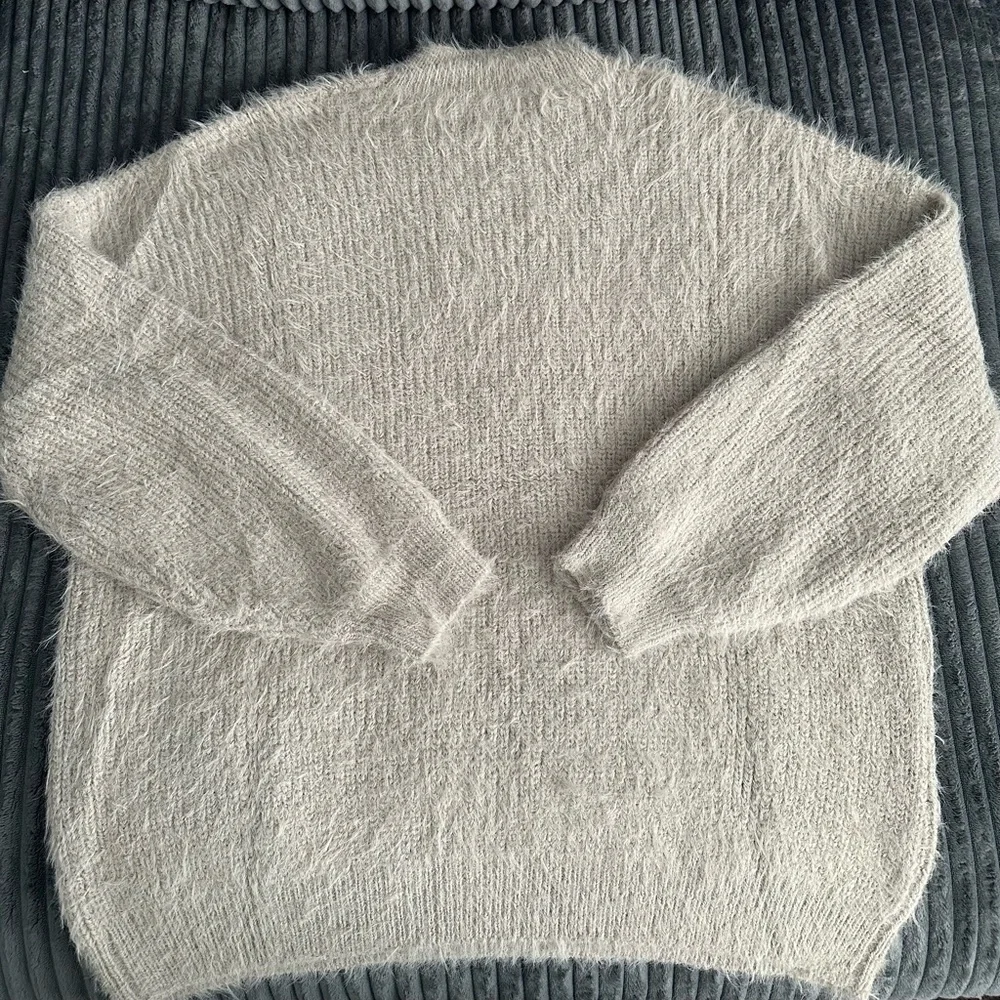 SNDYS Cozi Knit Sweater in Mushroom - Size S - Oversized and So Cozy!! - NWOT - Picture 6 of 6